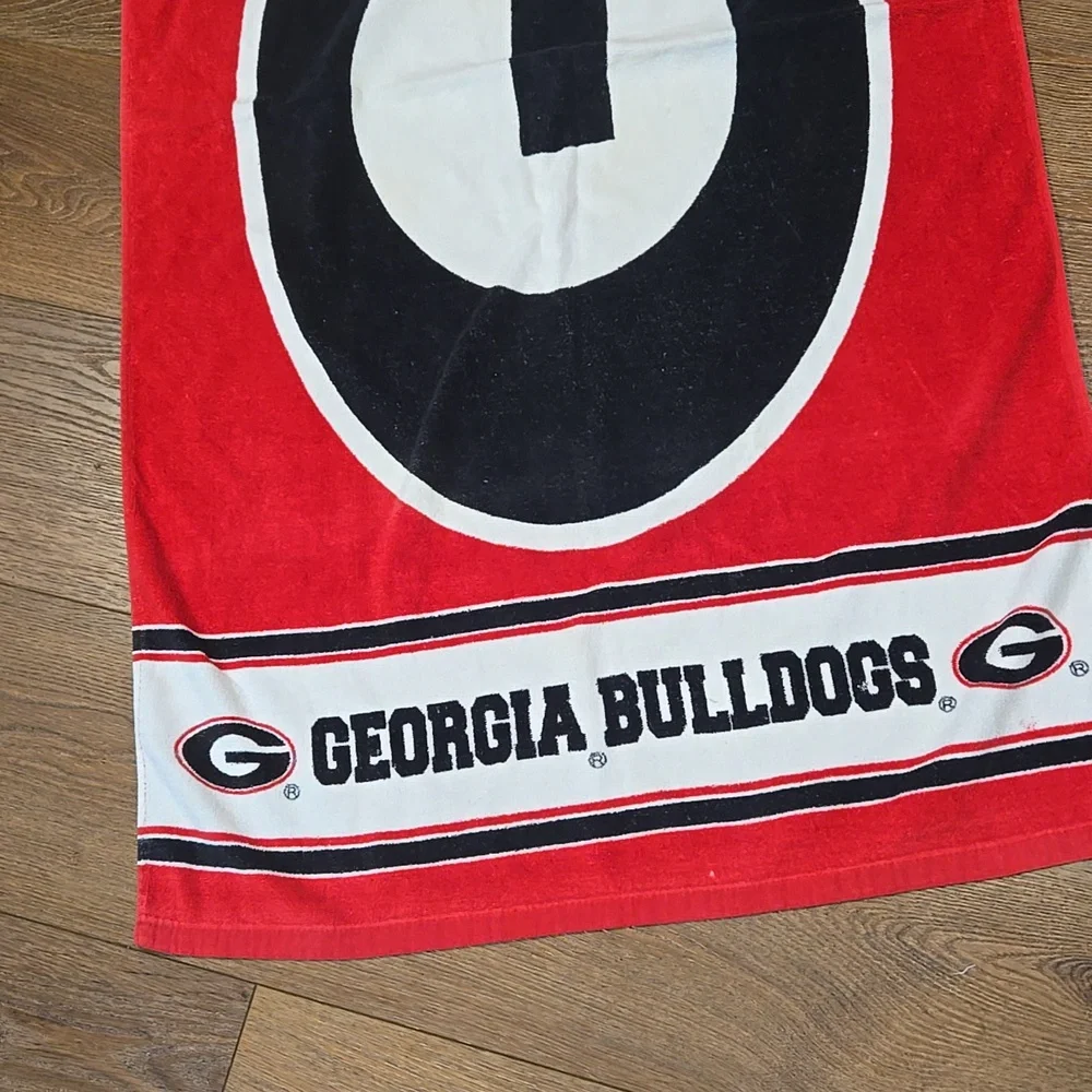MCARTHY GEORGIA BULLDOGS BEACH TOWEL.. #7643
